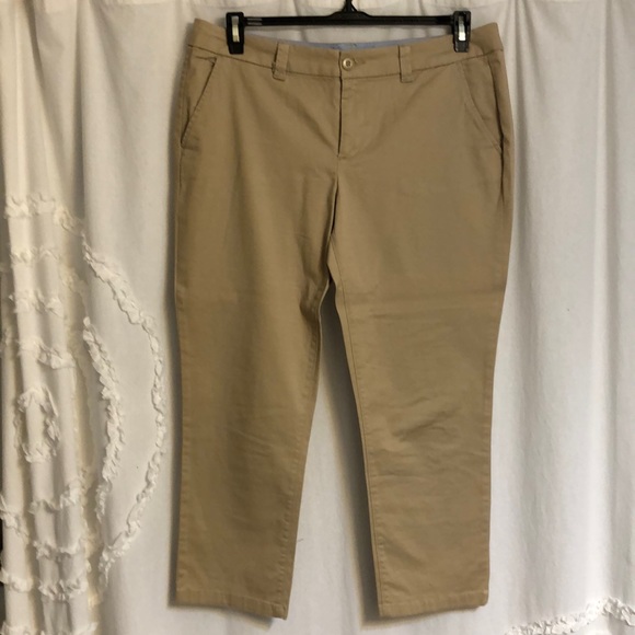 jcpenney | Pants u0026 Jumpsuits | Jcpenney Size 2 Khaki Capri Pants | Poshmark